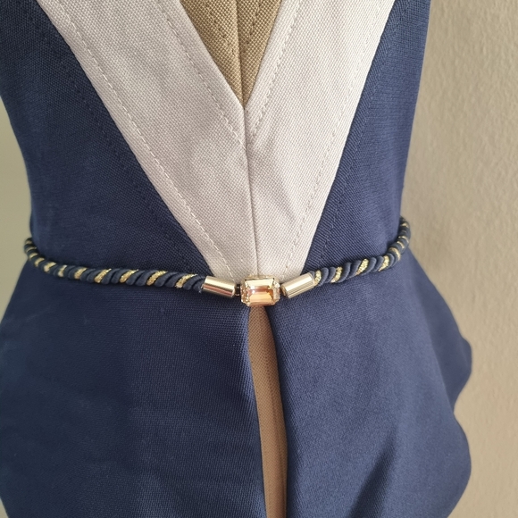 Amazing elegant dress - Picture 5 of 11